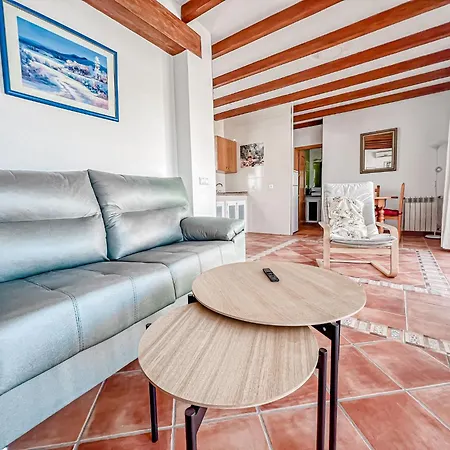 Discover Beautiful Penthouse Located In The Heart Of Nerja, On The Iconic C Διαμέρισμα
