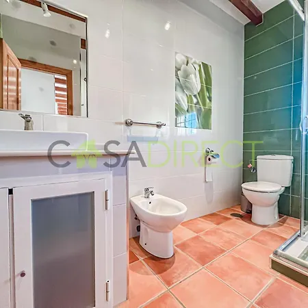Discover Beautiful Penthouse Located In The Heart Of Nerja, On The Iconic C Apartamento